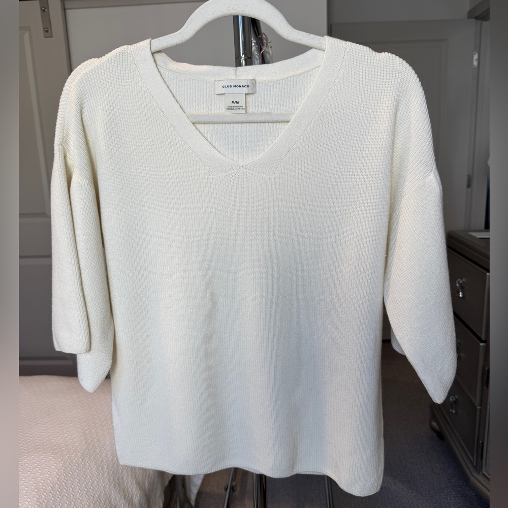 Club Monaco Off-White Ivory V-Neck Short Sleeve Knit Sweater Top Medium
